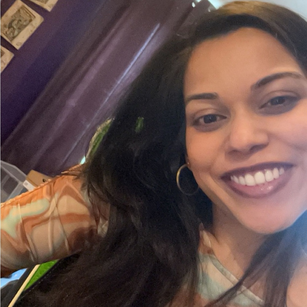 Meet your Posher, Sonika